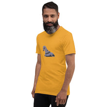 Load image into Gallery viewer, Pigeon Bust Unisex t-shirt
