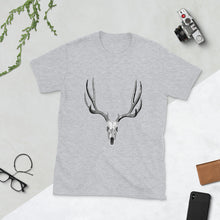 Load image into Gallery viewer, Mule Deer skull low cost T-Shirt
